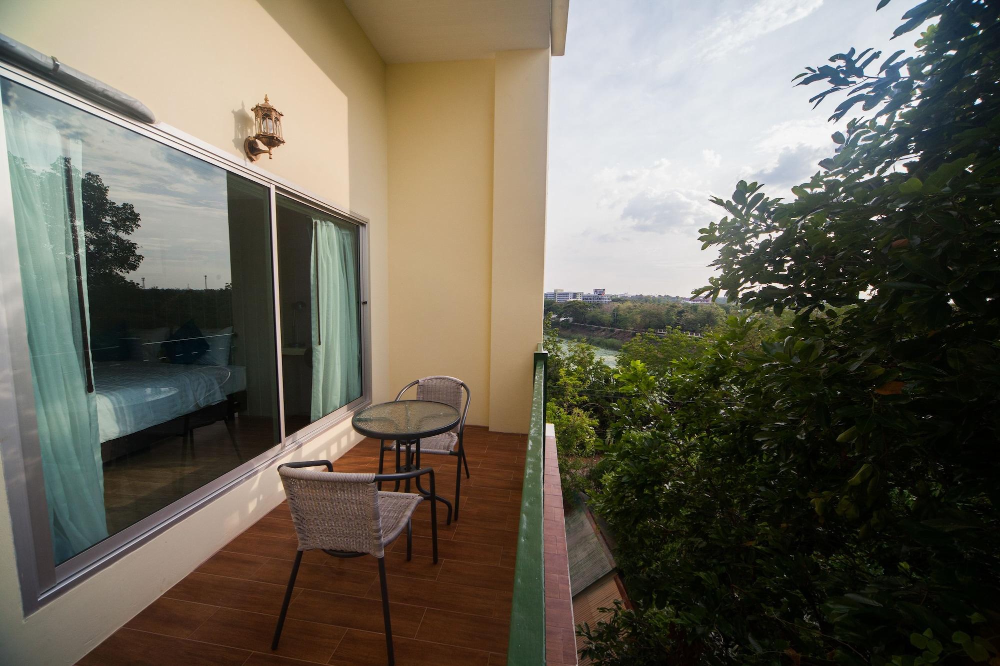 Anchan Laguna Hotel โรงแรมอัญชันลากูน่า Khonken Kültér fotó