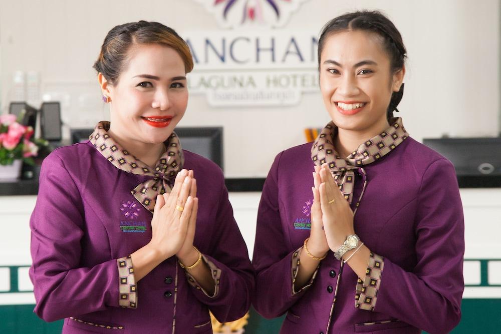 Anchan Laguna Hotel โรงแรมอัญชันลากูน่า Khonken Kültér fotó